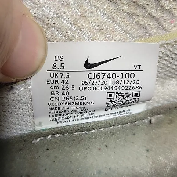 Nike Air Vapormax 2020 Flyknit Running Sneakers Mens Size 8.5