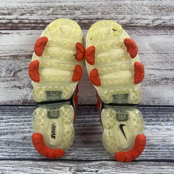 Nike Air Vapormax Plus Chile Red Sneakers Shoes Women’s Size 9.5