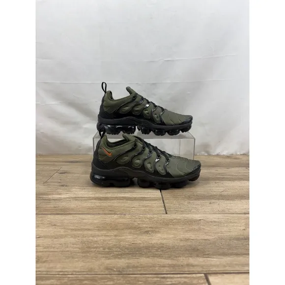 Nike Air Vapormax Plus Green Olive Black DQ4688-300 Men's Size 9