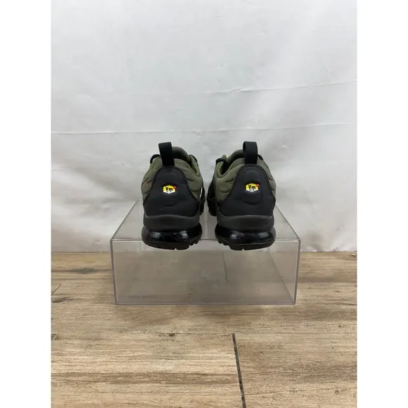 Nike Air Vapormax Plus Green Olive Black DQ4688-300 Men's Size 9