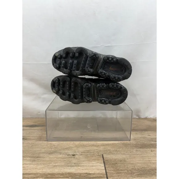 Nike Air Vapormax Plus Green Olive Black DQ4688-300 Men's Size 9