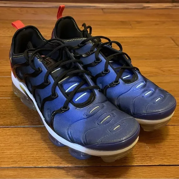NIKE AIR VAPORMAX PLUS LIVE TOGETHER PLAY, TOGETHER DC1476-001 MENS SIZE 9