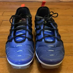 NIKE AIR VAPORMAX PLUS LIVE TOGETHER PLAY, TOGETHER DC1476-001 MENS SIZE 9