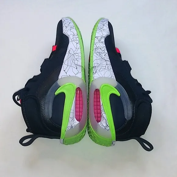Nike Air Zoom Crossover 2 Big Kids Basket BallShoes