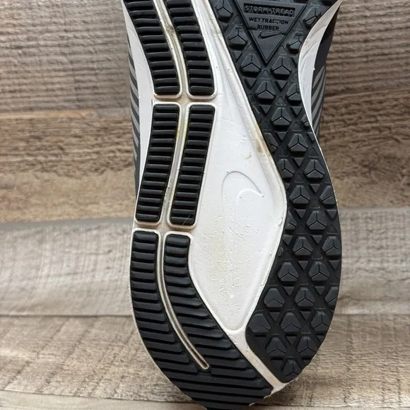 Nike Air Zoom Pegasus 36 Shield Running Shoes Womens 8.5 8 1/2 Cool Grey Black