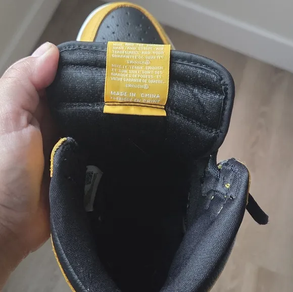 Nike AirJordan Men's 1 Retro OG High Pollen 9.5 *Offers Are Welcome*