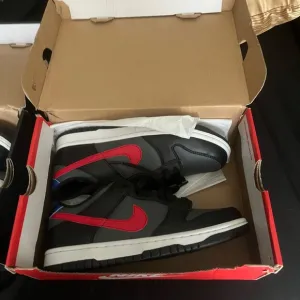Nike Black and Red Sneakers