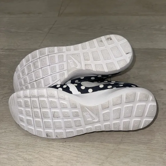 Nike Black and White Roshe Polka Dot Sneakers