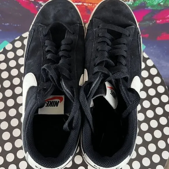 Nike Blazer Low SD AV9373 001  Size 8.5 Black/White Sneakers Athletic Shoes