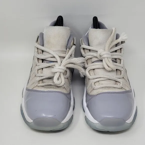 Nike Boys Air Jordan 11 528896-140 Gray Basketball Shoes Sneakers Size 6.5Y