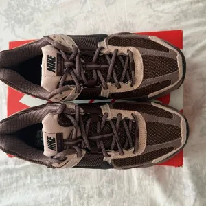 Nike Brown and Tan Sneakers