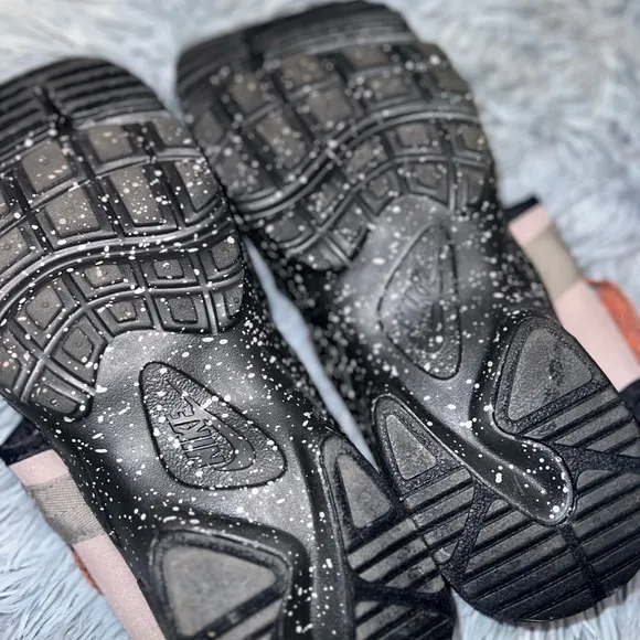 Nike Canyon Sandals size 8 shoes