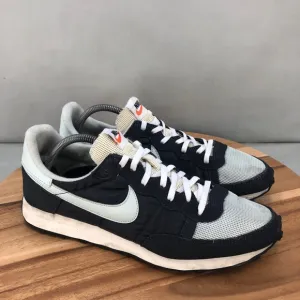 Nike Challenger OG Running Shoes Mens 10.5 Retro Navy Blue Lightweight Classic