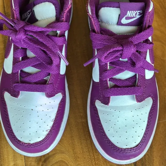 Nike Dunk Low ~&gt; MAKE AN OFFER✨