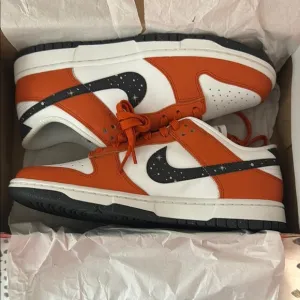 NIKE DUNK LOW Orange and White Sneakers with Black Accents NEW in the box