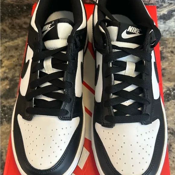 Nike Dunk Low Panda White &amp; Black CW1590-100 New Kids