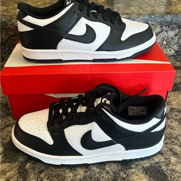 Nike Dunk Low Panda White &amp; Black CW1590-100 New Kids