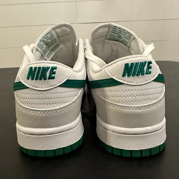 Nike Dunk Low Retro - Summit White/Platinum Tint/White/Malachite (9M/10.5W)