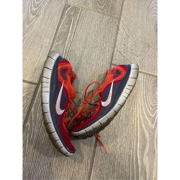 NIKE Fly Knit Bright Crimson Tennis Shoes Size 10.5