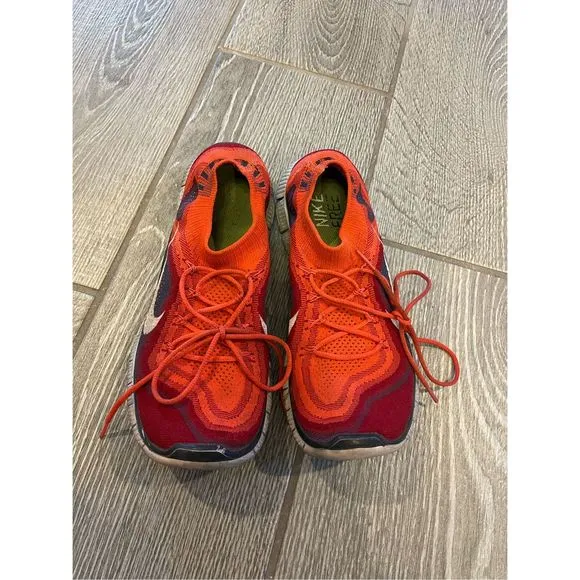 NIKE Fly Knit Bright Crimson Tennis Shoes Size 10.5