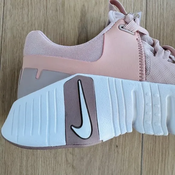 ⭐Nike Free Metcon 5 Pink Oxford 8.5 Womens Training Shoes Dusty Pink DV3950-600