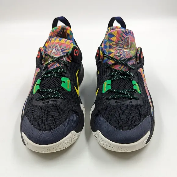 NIKE Giannis Immortality 2 Kaleidoscope Colorway Basketball Shoes Youth Sz 4