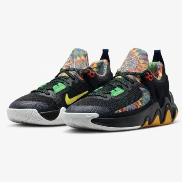 NIKE Giannis Immortality 2 Kaleidoscope Colorway Basketball Shoes Youth Sz 4