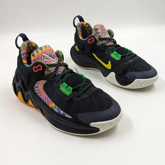 NIKE Giannis Immortality 2 Kaleidoscope Colorway Basketball Shoes Youth Sz 4