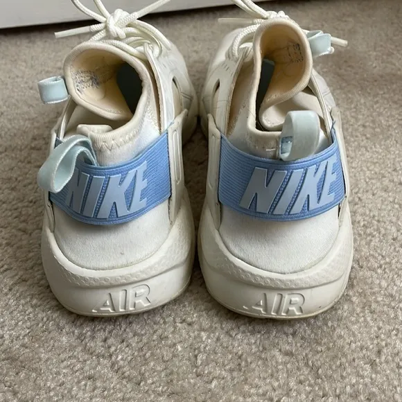 Nike Huarache Run Ultra Sneakers