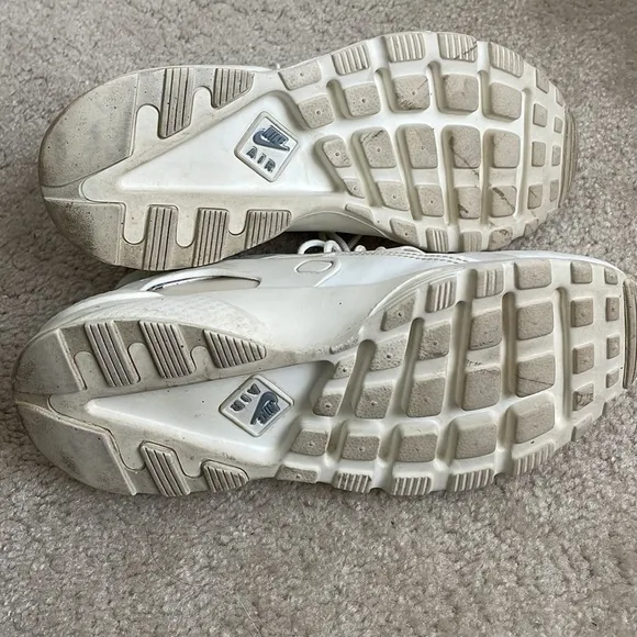 Nike Huarache Run Ultra Sneakers