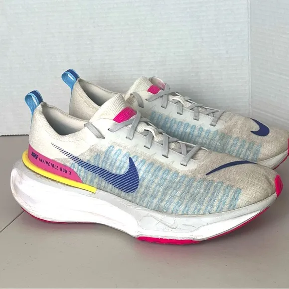 NIKE Invincible Run 3 Running Shoes Mens 12.5 White Blue Pink Zoom X Sneaker