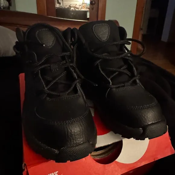 Nike Kids Black Boots