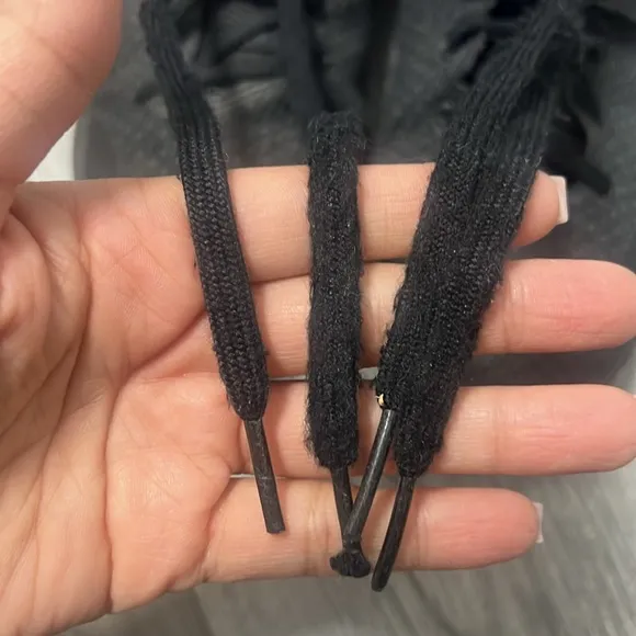 NIKE KYRIE 2 GS TRIPLE BLACK sneakers  / US 7Y
