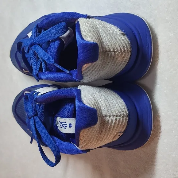 Nike Kyrie Low 5 TB Blue White airzoom DO9617-401 Men Size 6.5