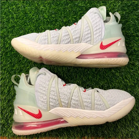 Nike LeBron 18 XVIII EP Empire Jade Green