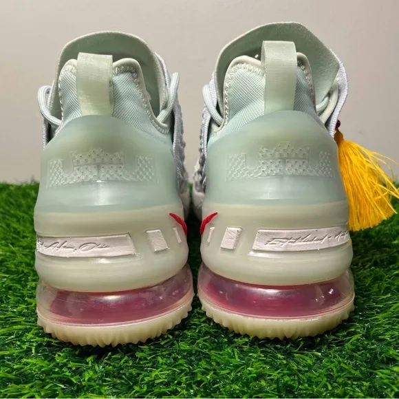 Nike LeBron 18 XVIII EP Empire Jade Green
