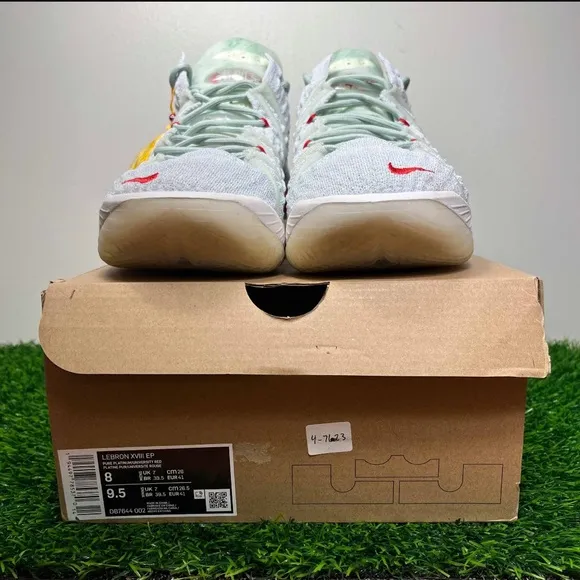 Nike LeBron 18 XVIII EP Empire Jade Green