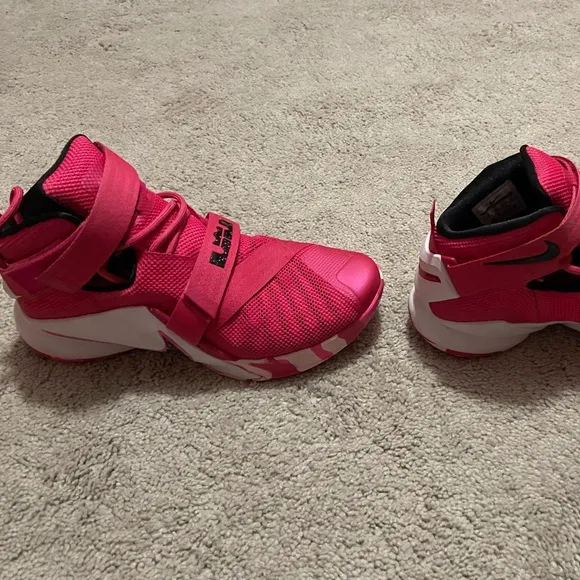 Nike LeBron Soldier 9 Think Basketball Shoes