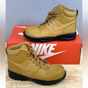 Nike Manao Leather Boots Sneakers Youth Size 6Y Women's Size 7.5 Wheat Tan
