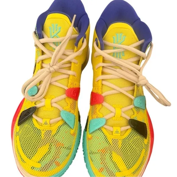 Nike Men’s 1 world 1 people shoe