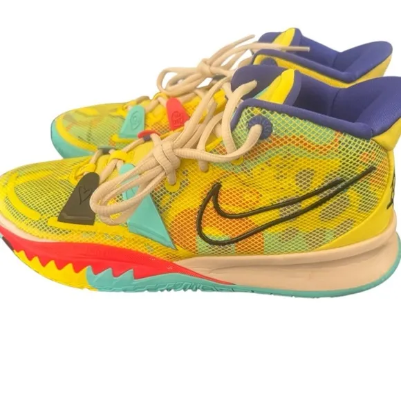 Nike Men’s 1 world 1 people shoe
