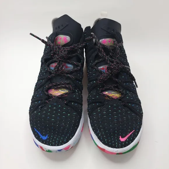 Nike Mens Lebron 18 CQ9283-002 Black Basketball Shoes Sneakers Size 8