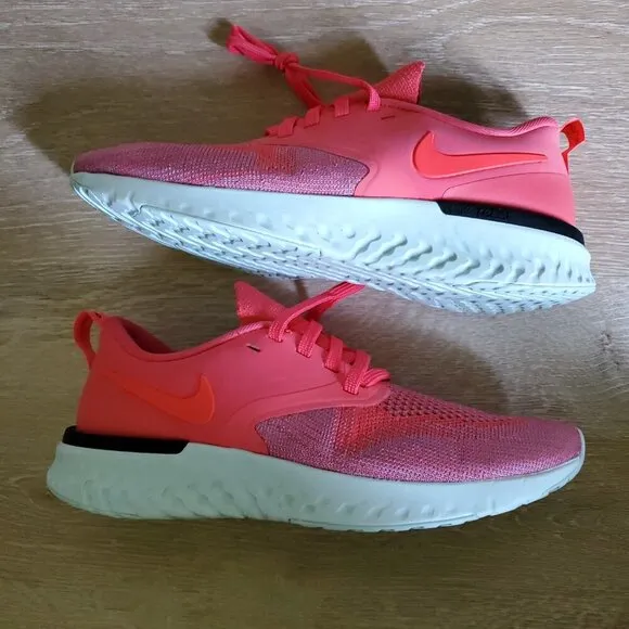 Nike Odyssey React 2 Flyknit Running Shoes in Ember Glow - Women's Size 6