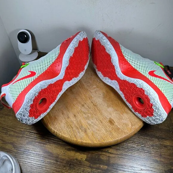 Nike PG 4 Christmas 2020 Athletic Men's Size 14 Shoes Sneakers CD5079-602
