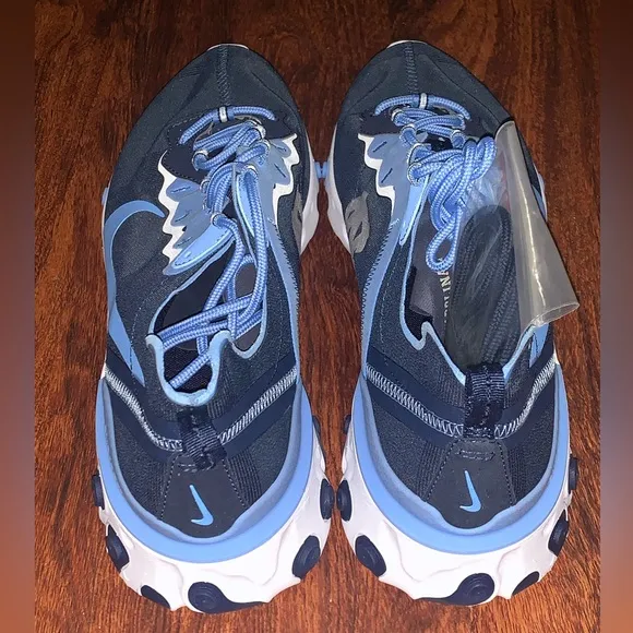Nike React Element UNC Tarheels basketball team shoes