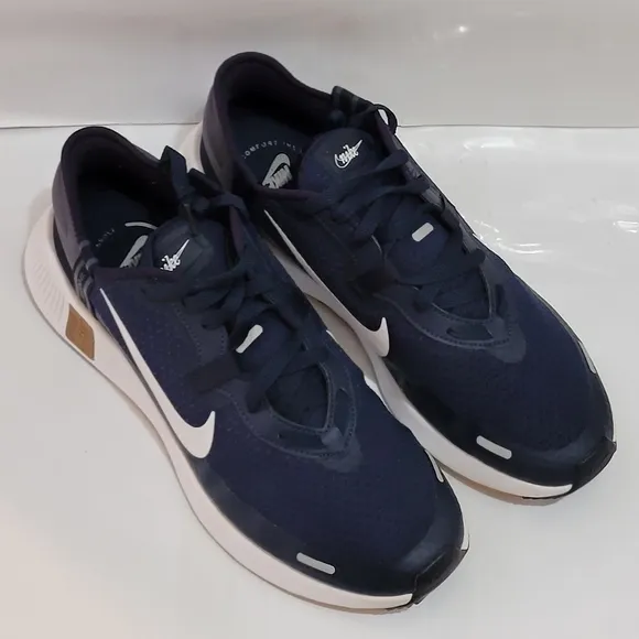 Nike Reposto Men's Running‎ Shoes