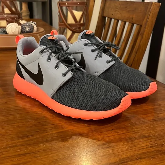 Nike Rosherun Shoes Sneakers new 511881 097 Mens Size 12