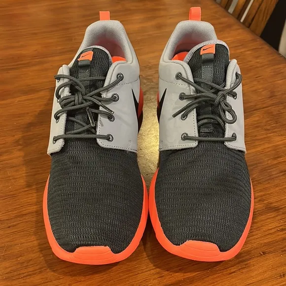 Nike Rosherun Shoes Sneakers new 511881 097 Mens Size 12