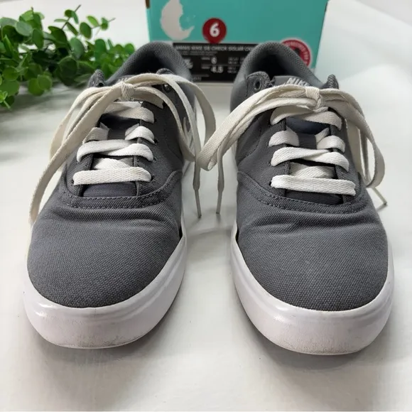 Nike SB Check Solar Cloth Skateboarding Men’s Shoes Size 4.5, 921463 011