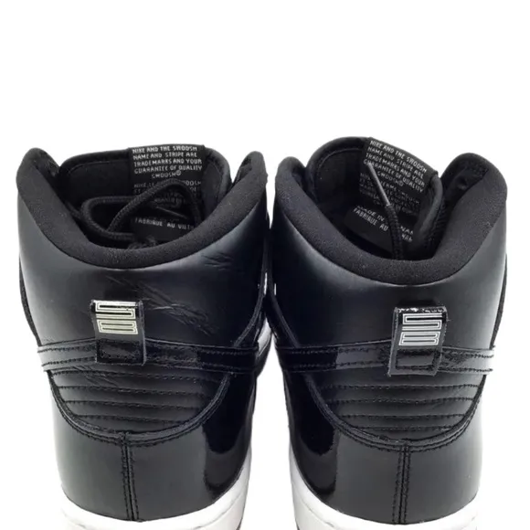 Nike SB Dunk High Pro Black Sneakers
